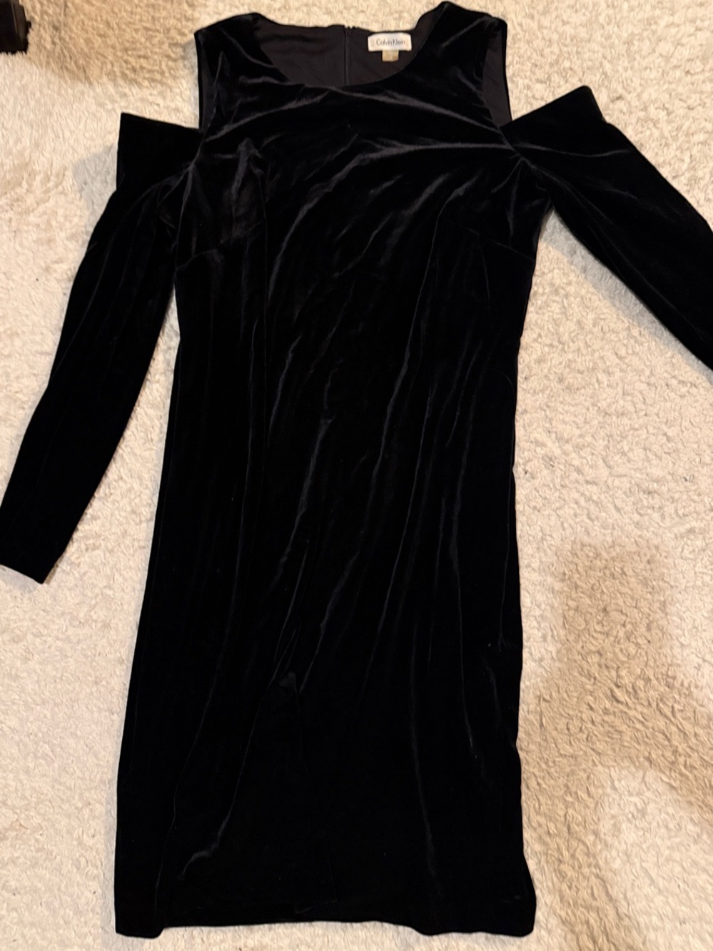 Calvin Klein Black Velvet Cold-Shoulder Long Sleeve Dress